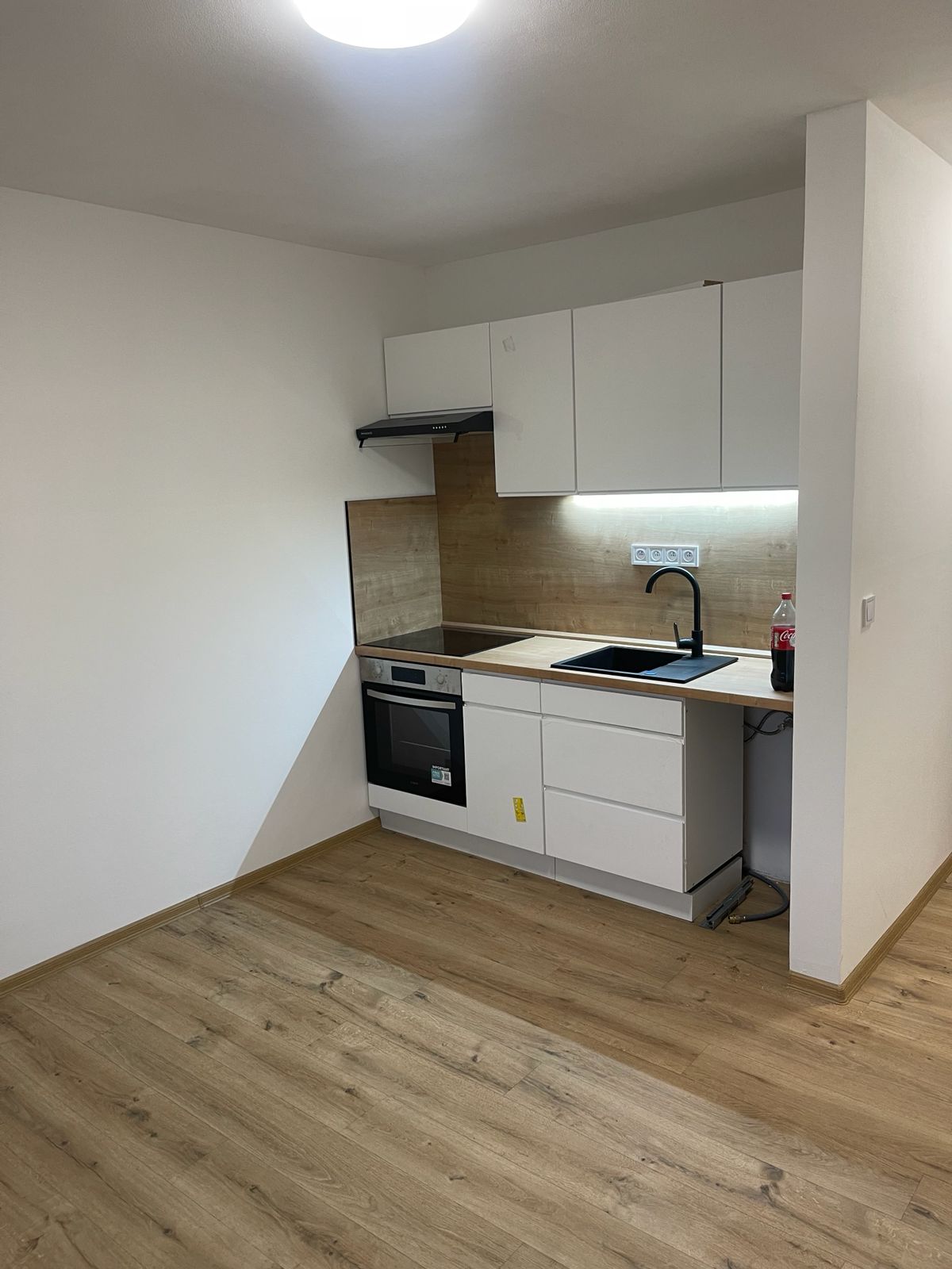 Rekonstrukce bytu - WhatsApp Image 2025-12-14 at 22.09.39 (10)